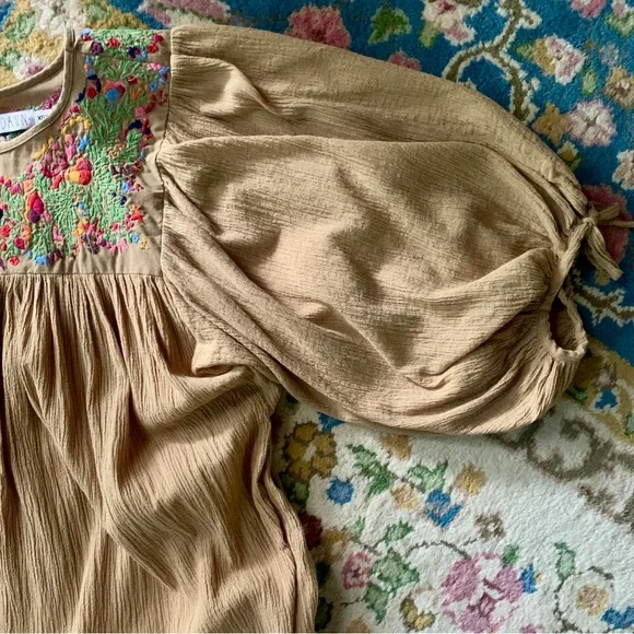 Christy Dawn XS/S embroidered dress with puff sleeves - Picture 3 of 5